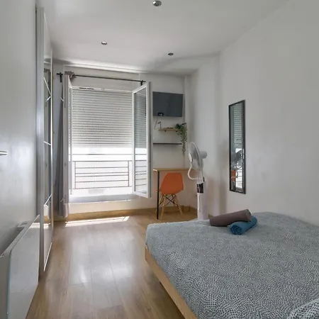 Apartment Appart, Centre, Gare St Roch, Comedie, 4 Ch, Tram L1, 2, 3, 4 Et 5 Montpellier