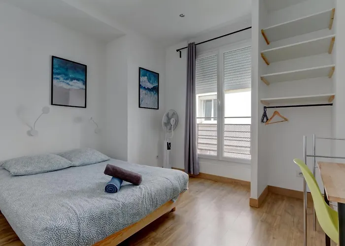 Appartement Sleep In Montpellier, Albert, Centre, Gare, 4 Ch, Tram L1, 2, 3&4 Montpellier