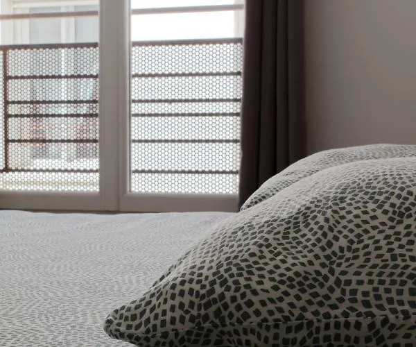 Sleep In Montpellier, Albert, Centre, Gare, 4 Ch, Tram L1, 2, 3&4 Appartement *