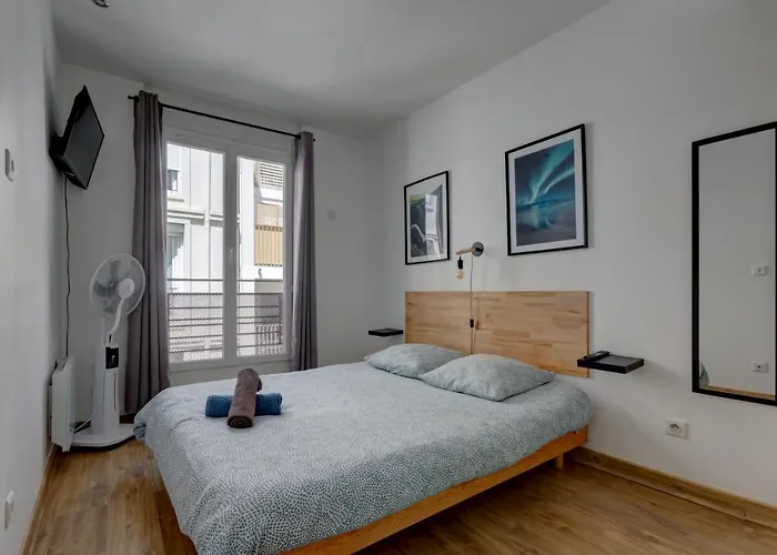 Sleep In Montpellier, Albert, Centre, Gare, 4 Ch, Tram L1, 2, 3&4 Montpellier