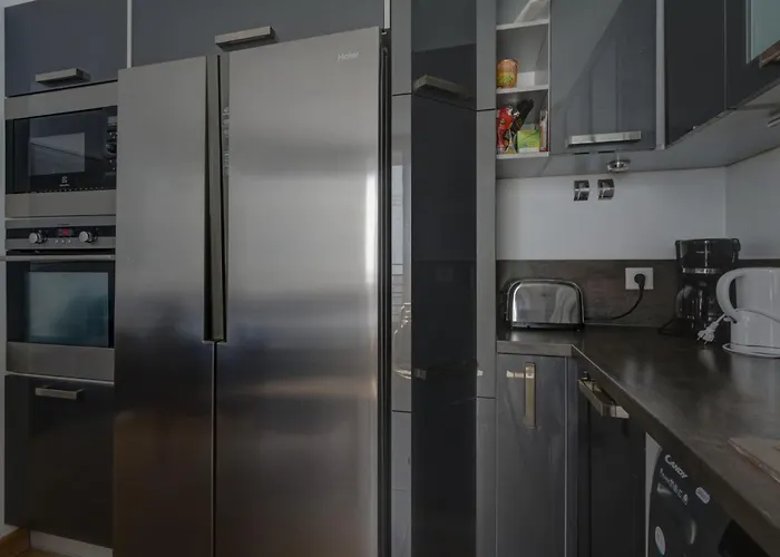 Sleep In Montpellier, Albert, Centre, Gare, 4 Ch, Tram L1, 2, 3&4 Appartement Montpellier